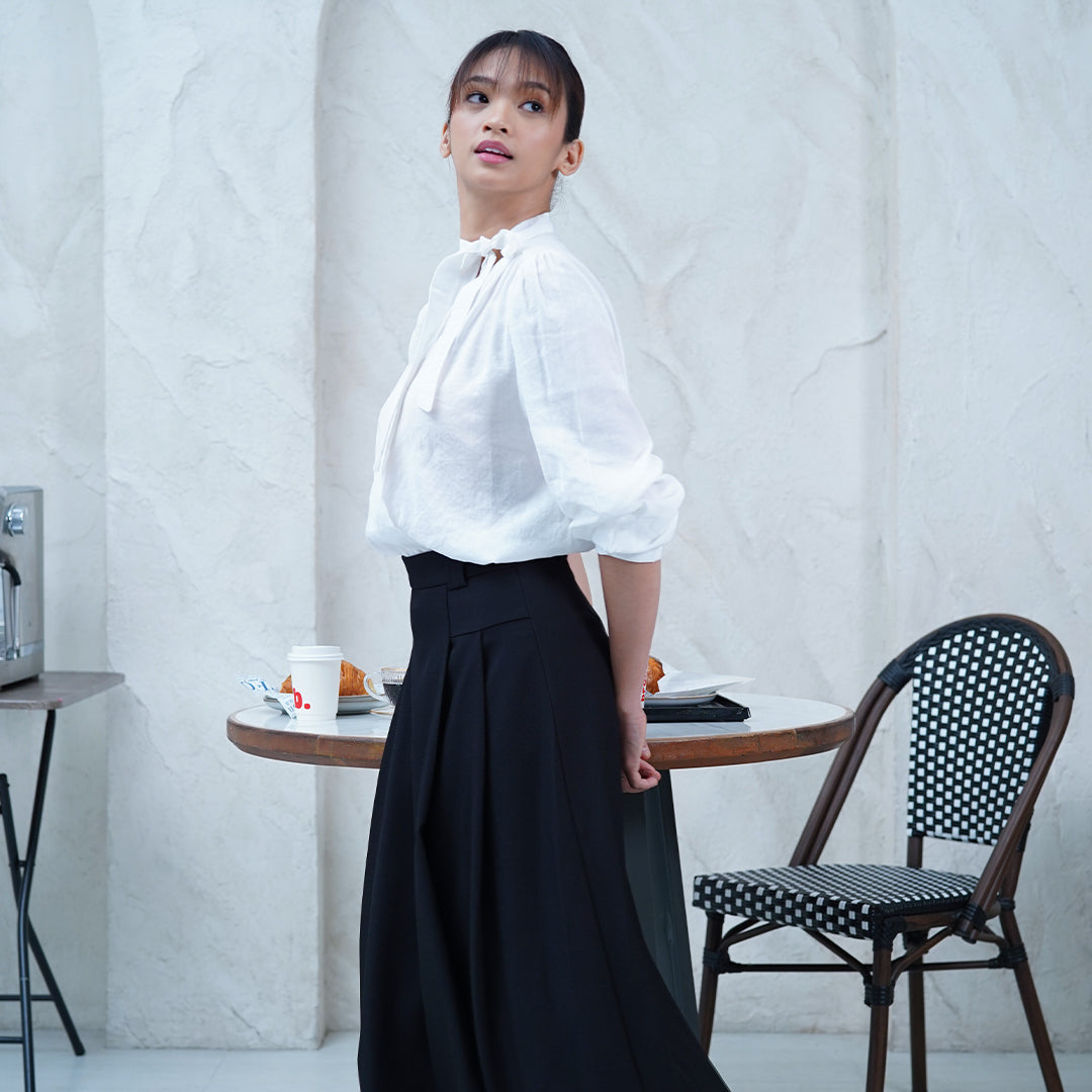 Daria Tie-Neck Blouse