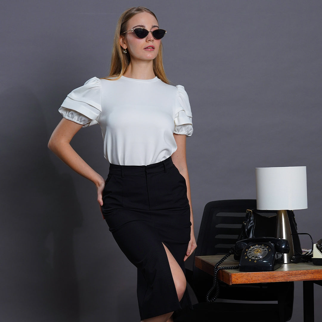 Leslie Elegant Tiered Puff Sleeve Blouse