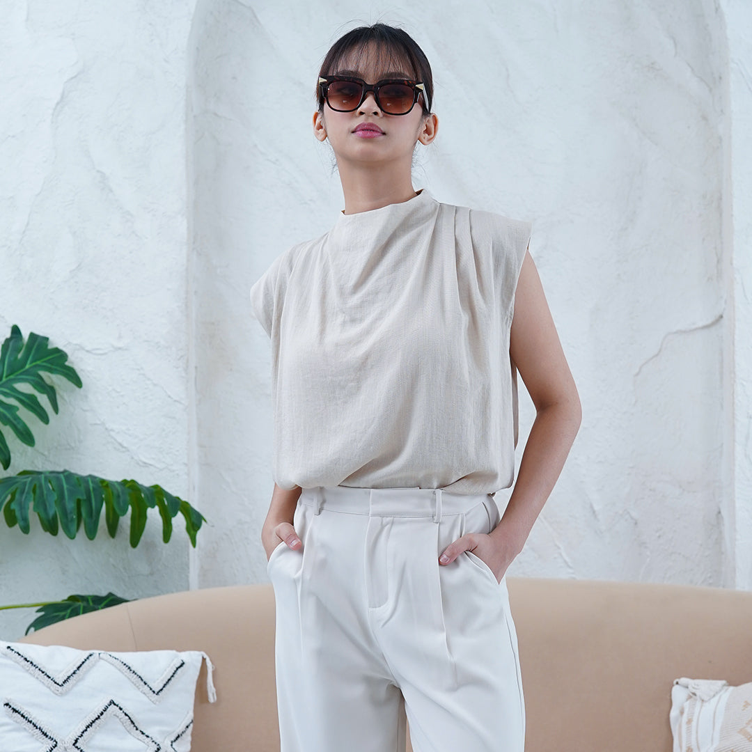 Faye Structures Sleeveless High-Neck Top