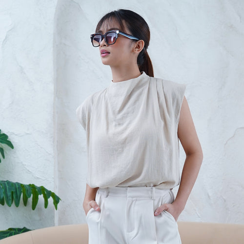 Faye Structures Sleeveless High-Neck Top