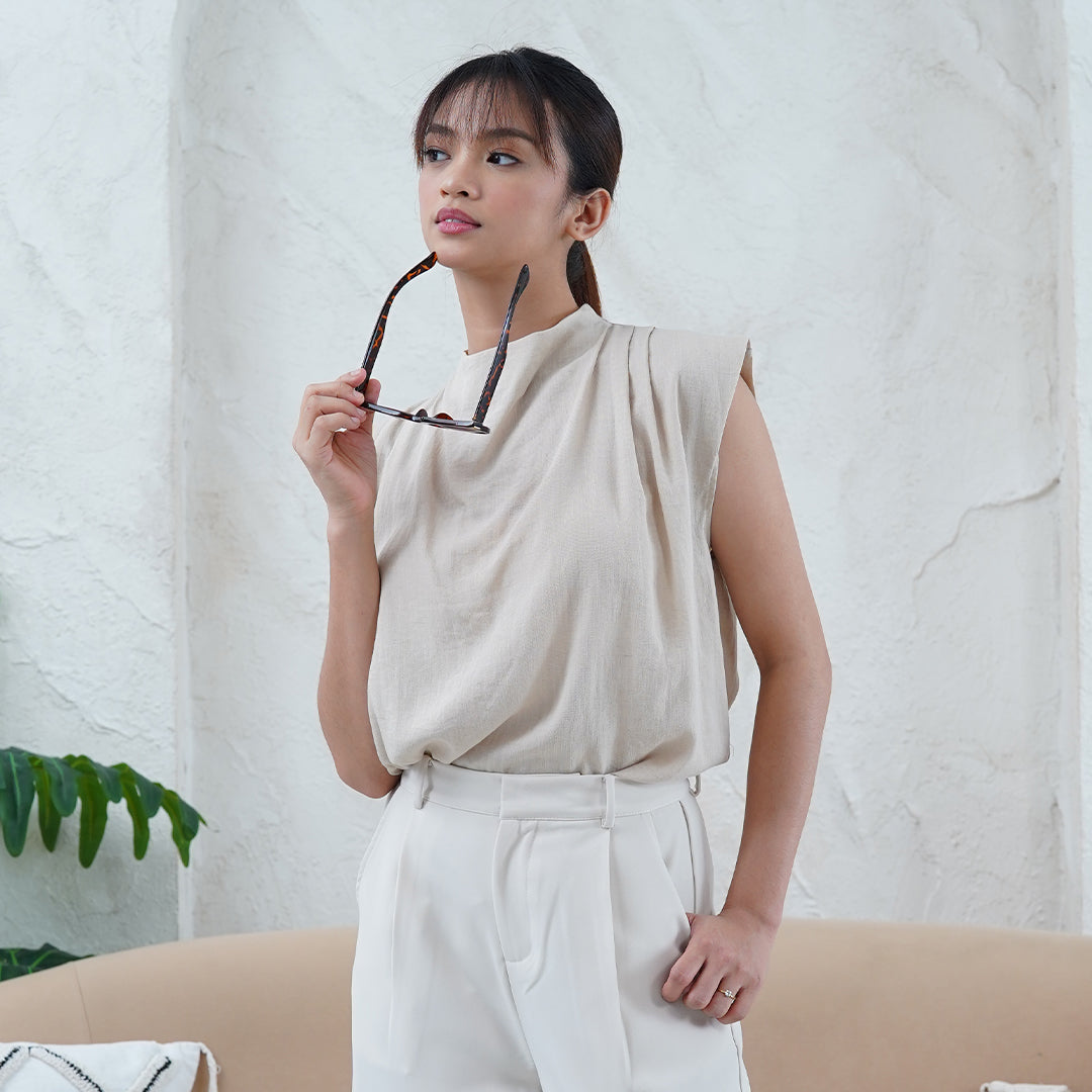 Faye Structures Sleeveless High-Neck Top