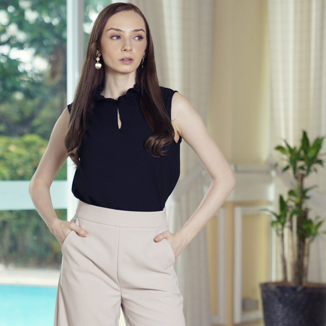 sleeveless keyhole top