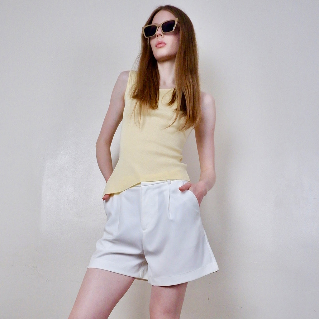 Cathy Fine Gauge Knit Sleeveless V-Neck Blouse
