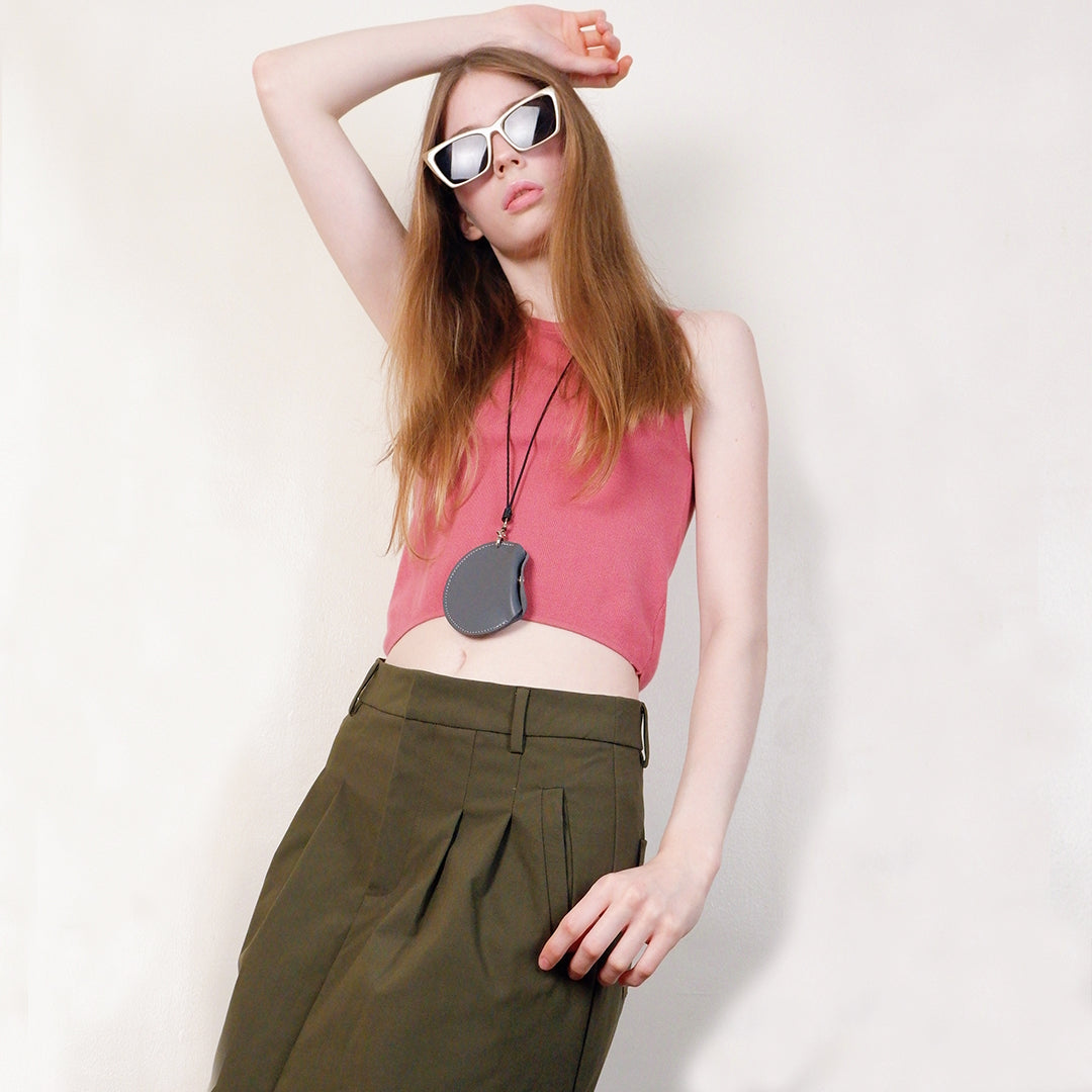 Demmy Chic Contrast Sleeveless Crop Top