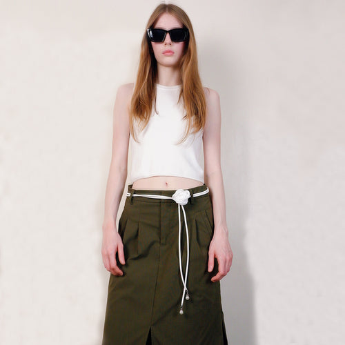 Demmy Chic Contrast Sleeveless Crop Top