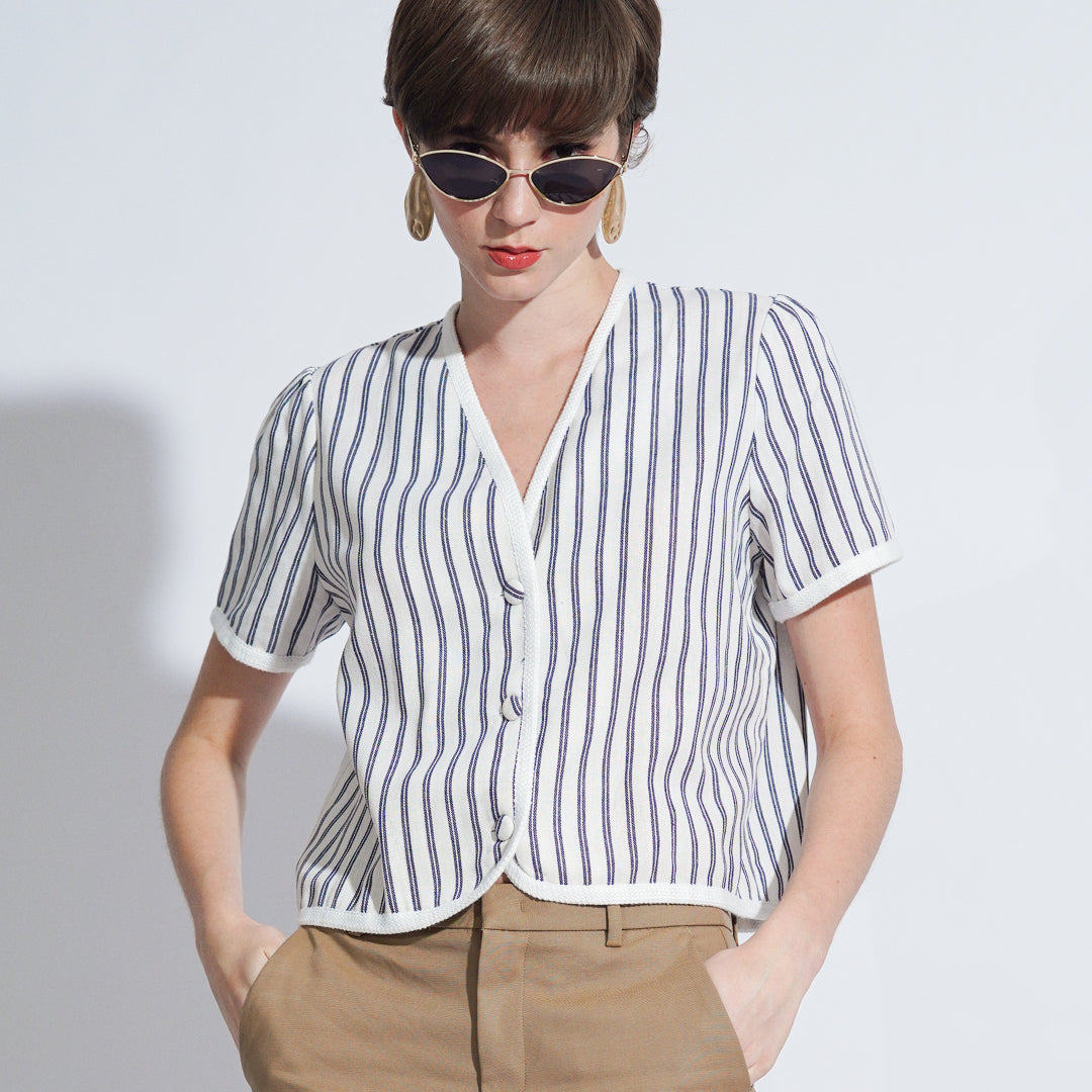 Brisa V-neck Linen Top