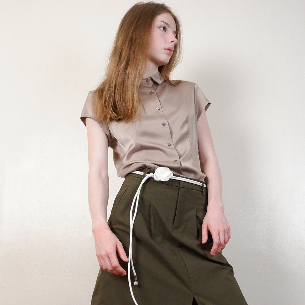 Everett Satin Stand-Collar Fitted with Cap Sleeves