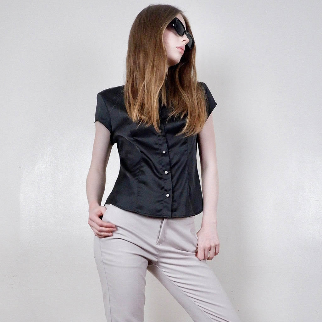 Everett Satin Stand-Collar Fitted with Cap Sleeves