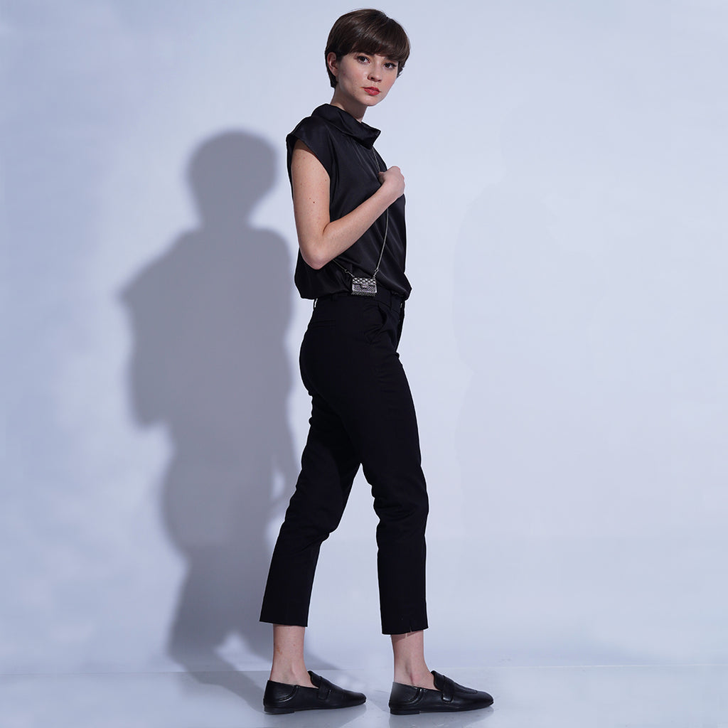 Divina Ankle-length trousers