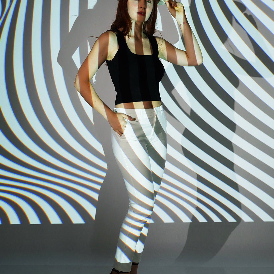 Dexie Mid-Rise Slim Cropped Twill Pants