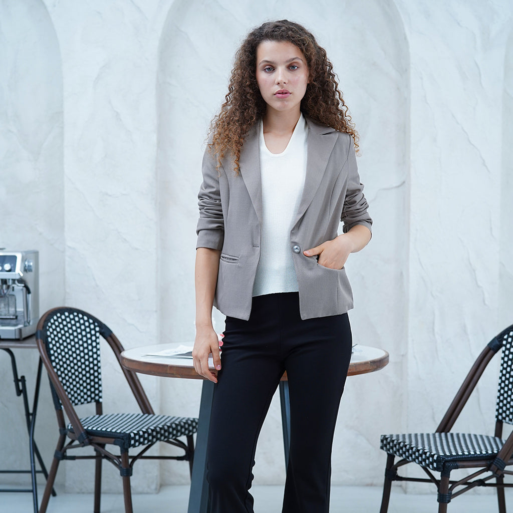 Devine Mid to High Rise Straight-Leg Pants