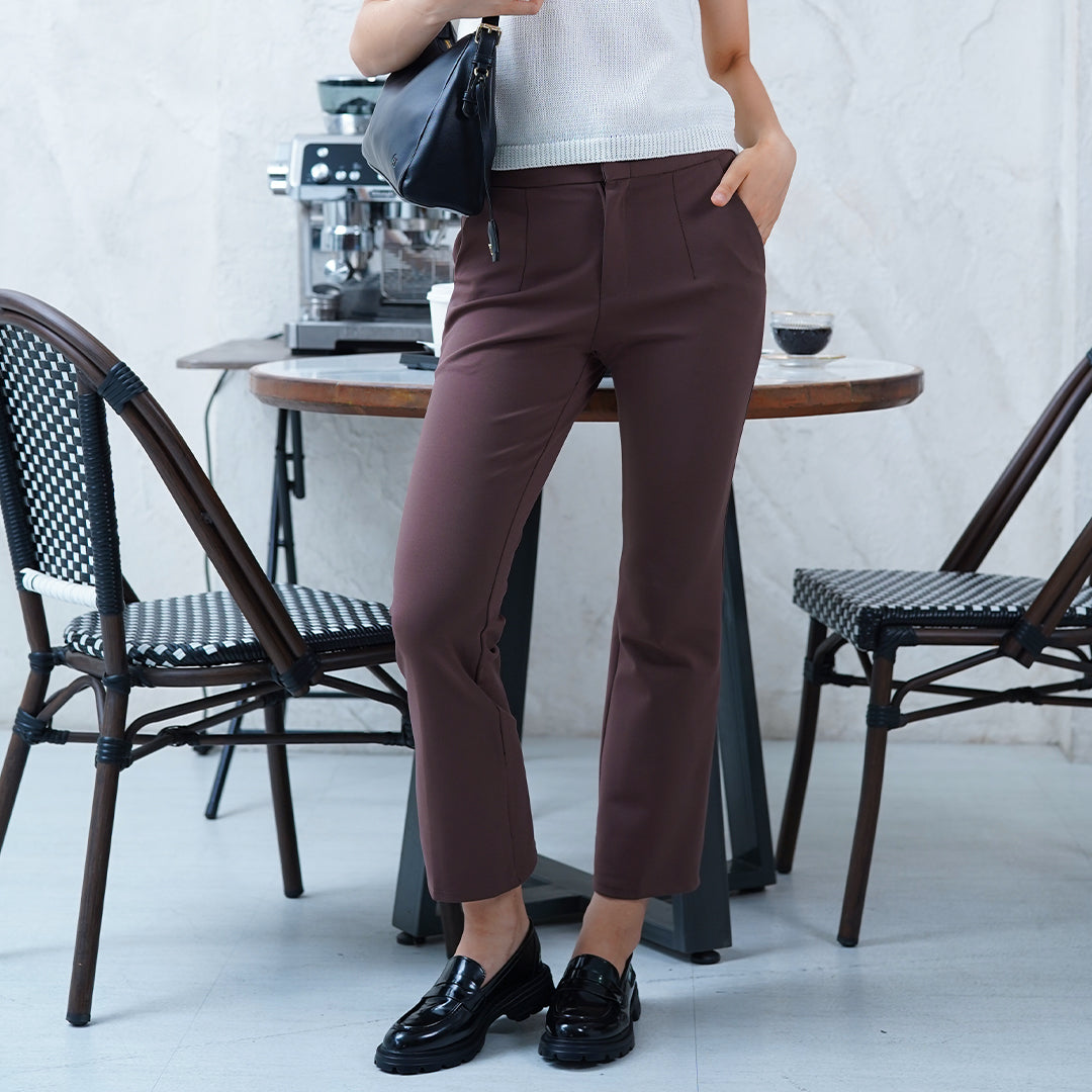 Devine Mid to High Rise Straight-Leg Pants
