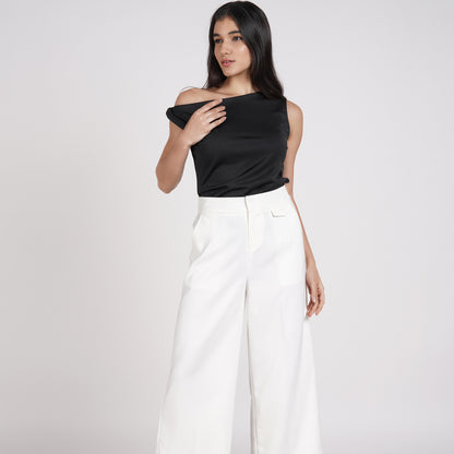 Daphne Asymmetric Twist Top